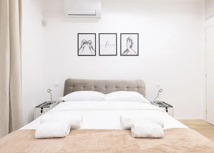 Easylife - - Lamarmora 1 - Porta Romana